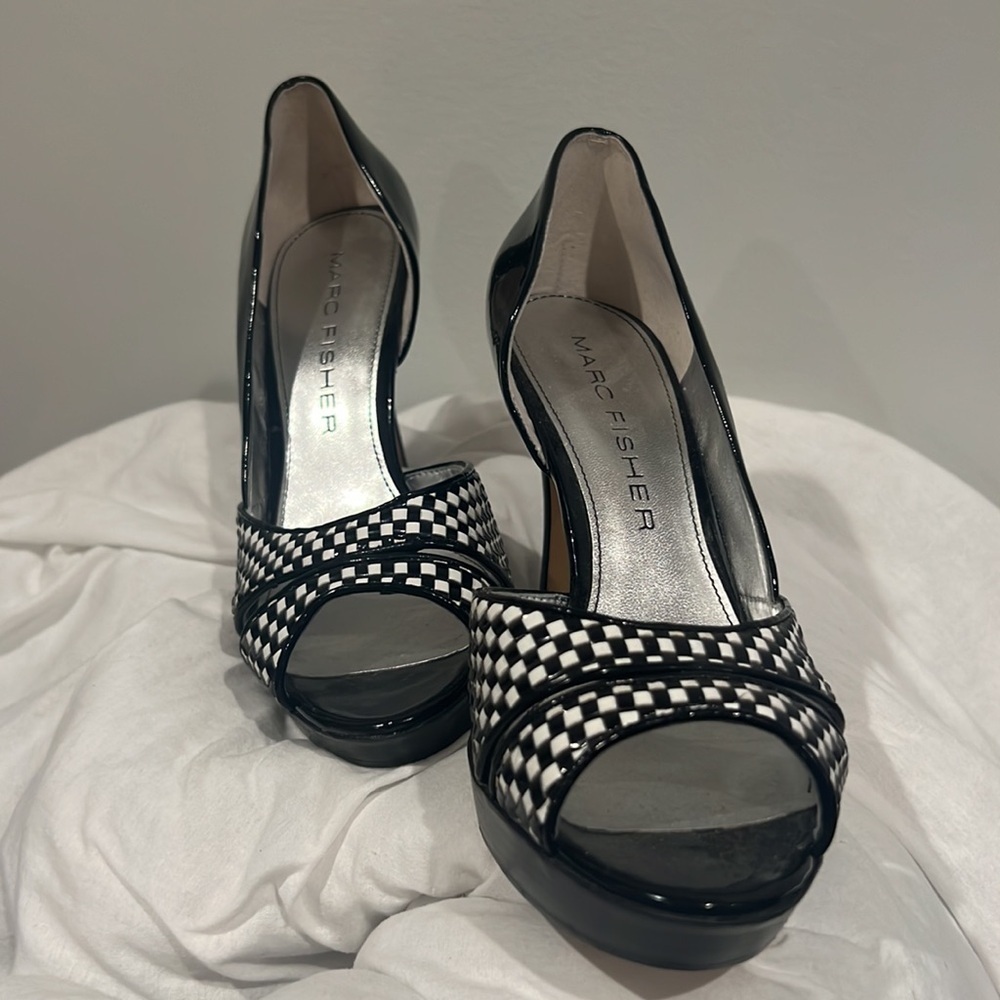Marc Fisher Black and White Heels - Picture 2 of 10